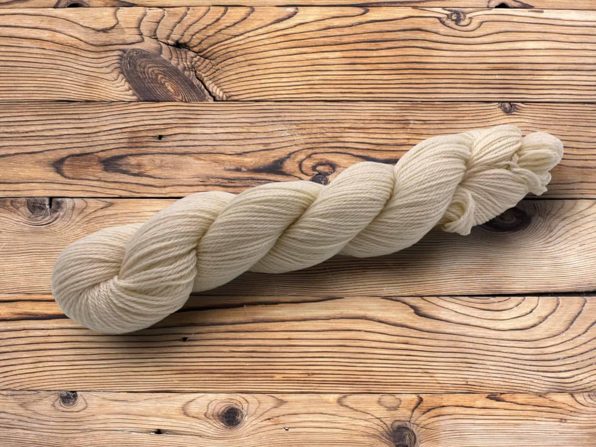 49198 Merino Mohair Haze A skein of yarn made from merino wool and mohair